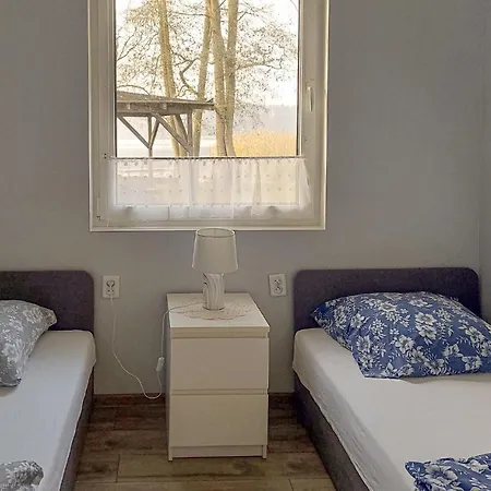 2 Bedroom Beautiful In Dom wakacyjny