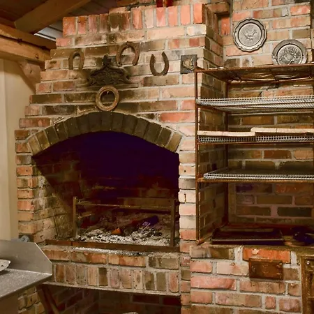 2 Bedroom Beautiful In Wilcze Holiday home