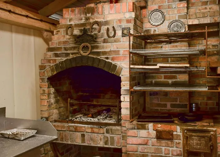 2 Bedroom Beautiful In בית נופש